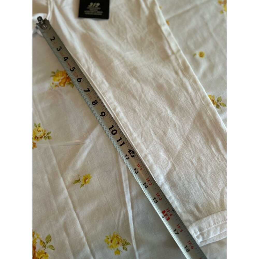 THE LIMITED White Capri Crop Jeans – Slim Mid‑Rise Stretch Denim – NWT Size 00 - Picture 4 of 9